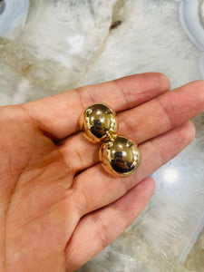 Ball earrings