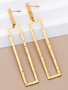 18k Flat Rectangular Earrings