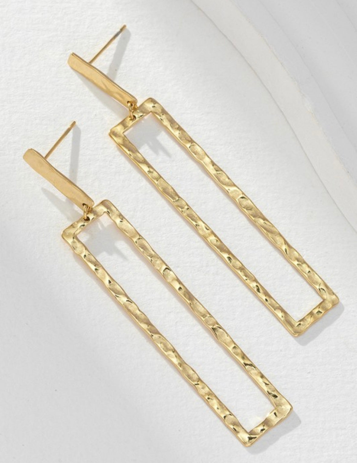 18k Flat Rectangular Earrings