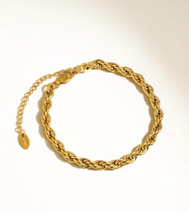 18k Braided Bracelet