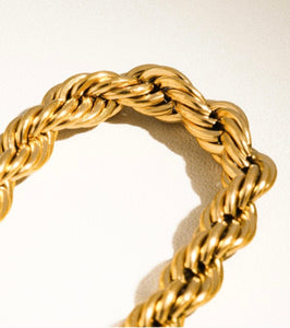 18k Braided Bracelet