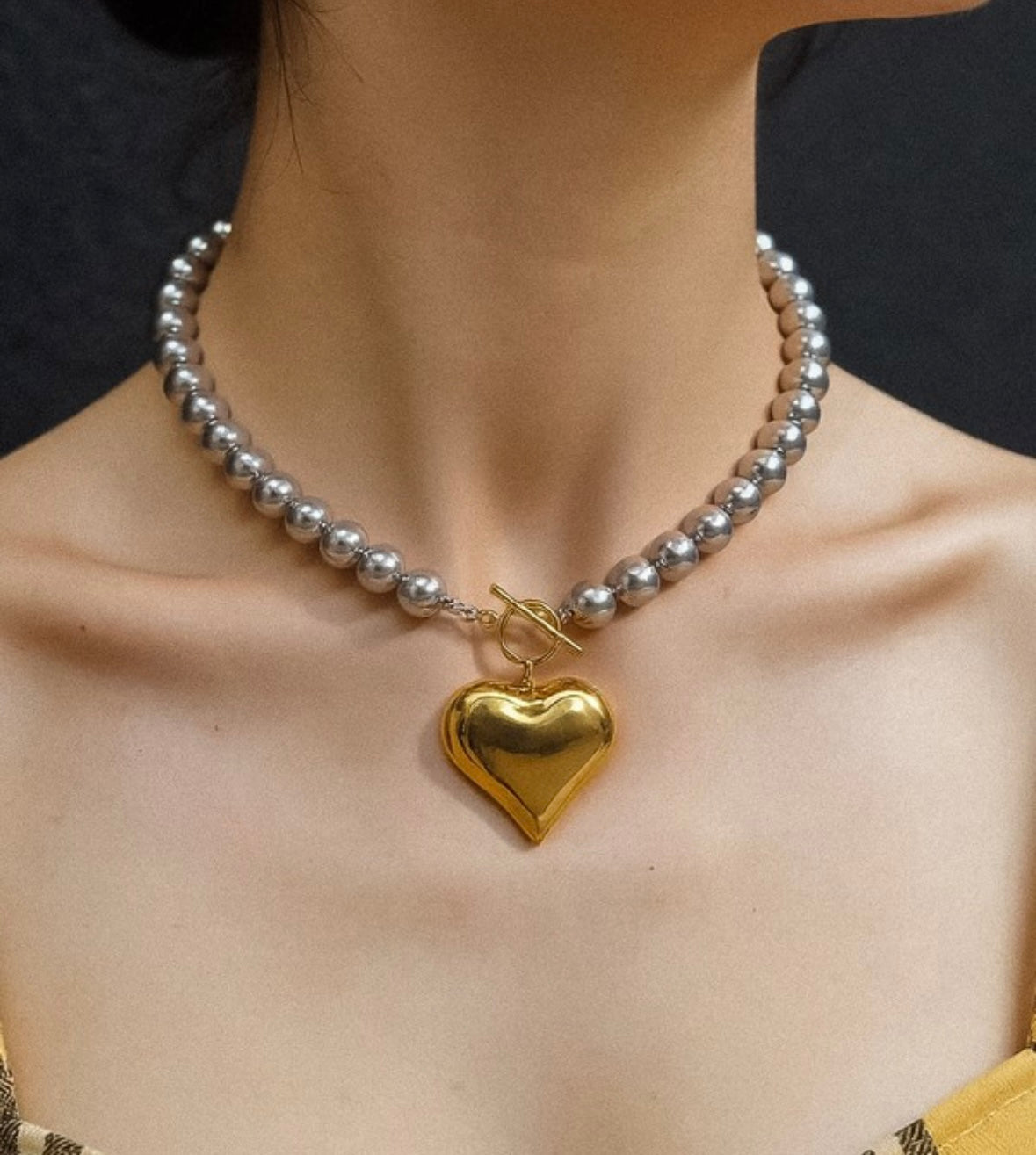 Corazon Necklace