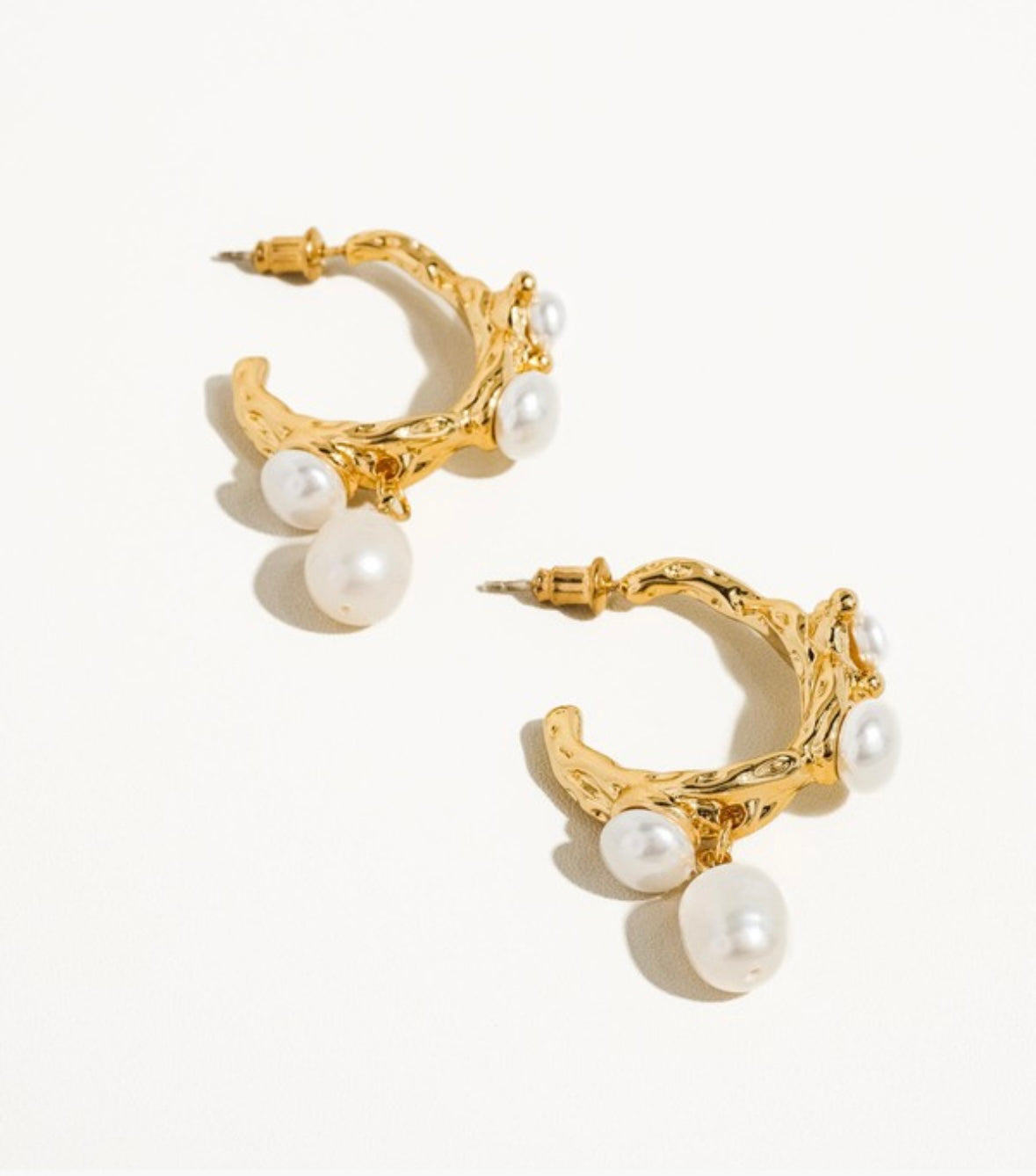 18k C hoops with pearls