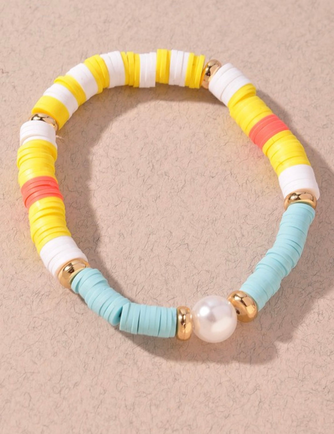 Stretch pearl bracelet