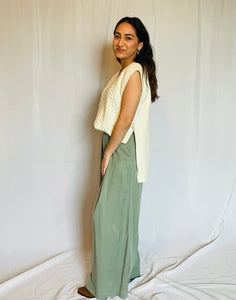 Pleated Front Wide Leg Pant