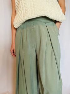 Pleated Front Wide Leg Pant